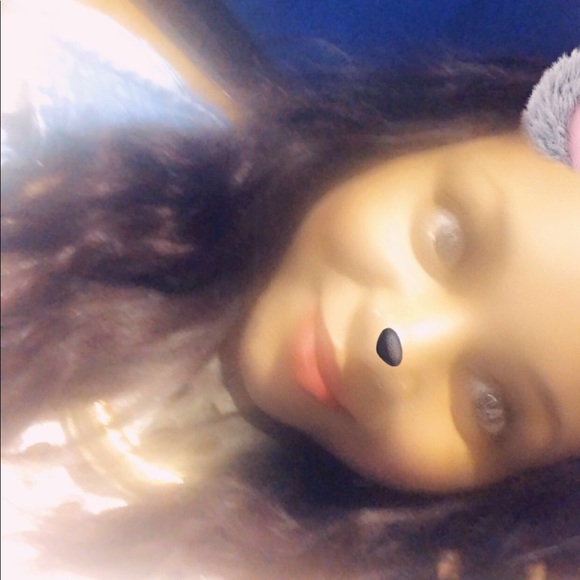 Meet your Posher, Erika - Picture 1 of 1